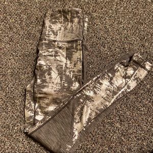 Lululemon size 4 leggings
